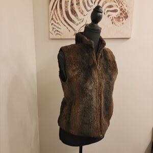 LOFT Faux Fur Vest - Rich Brown